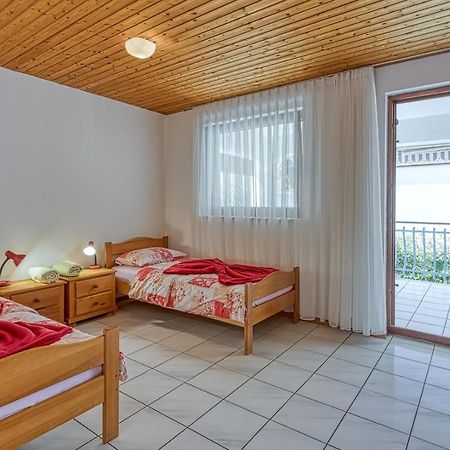 Apartments Kiki Spada Poreč Exteriör bild