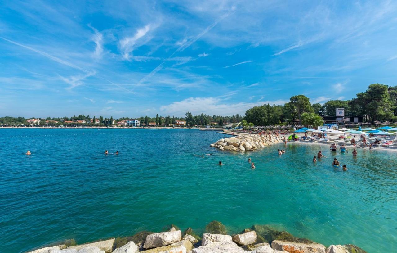 Apartments Kiki Spada Poreč Exteriör bild