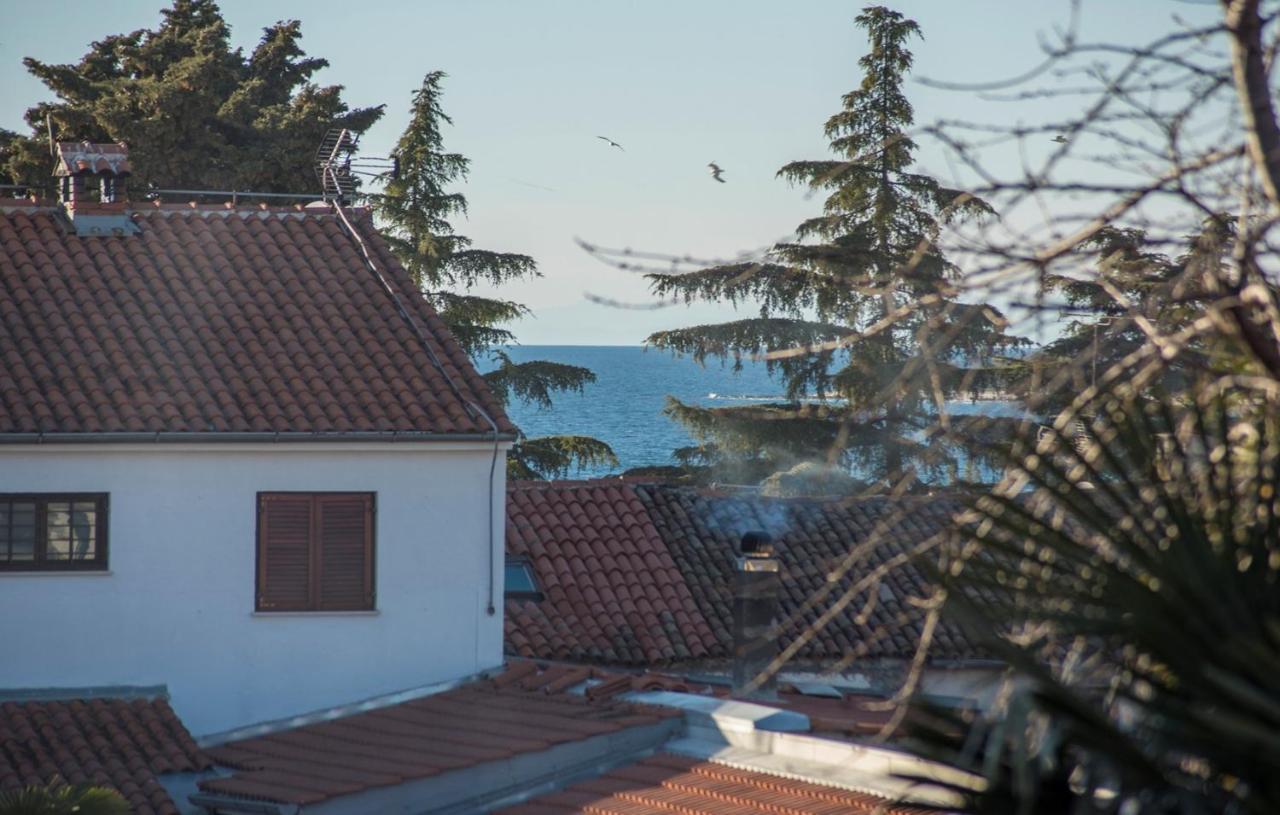 Apartments Kiki Spada Poreč Exteriör bild