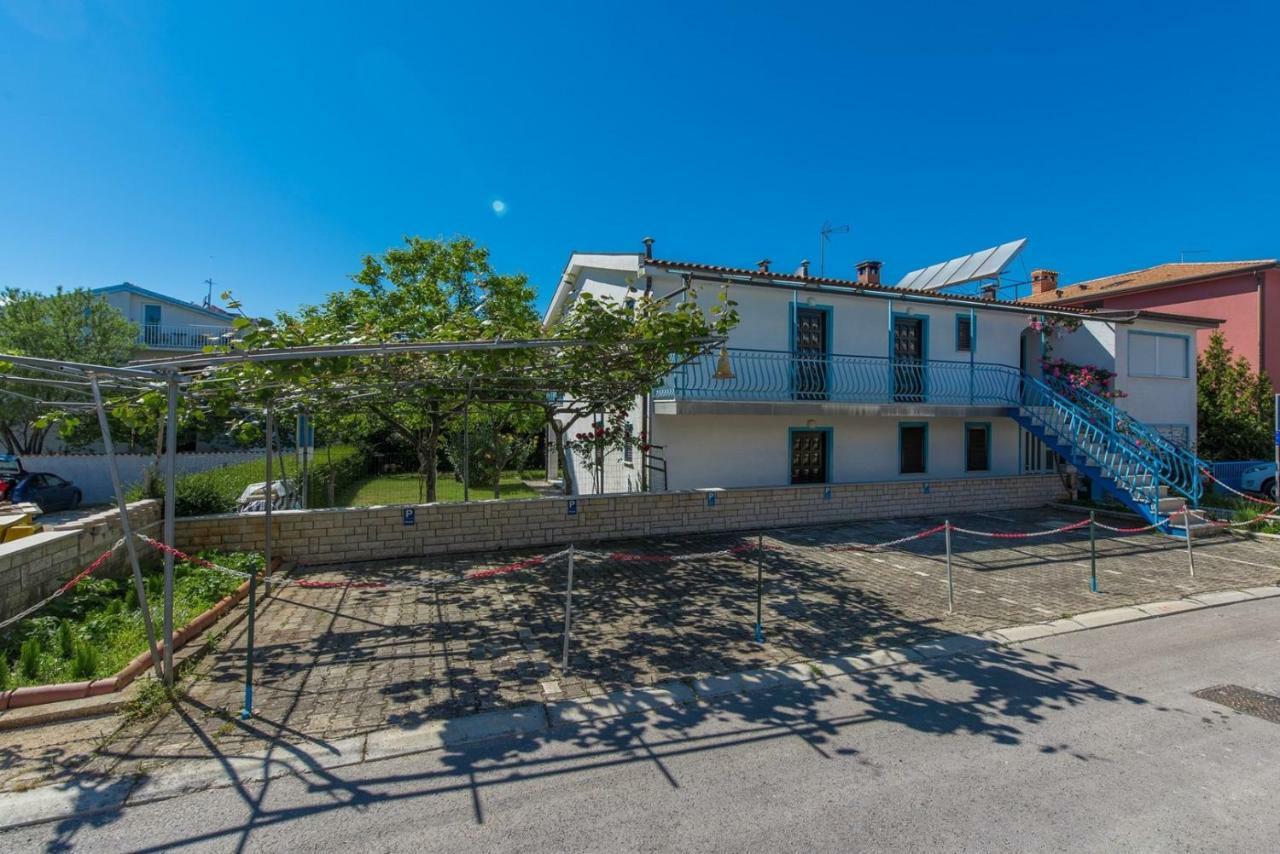 Apartments Kiki Spada Poreč Rum bild